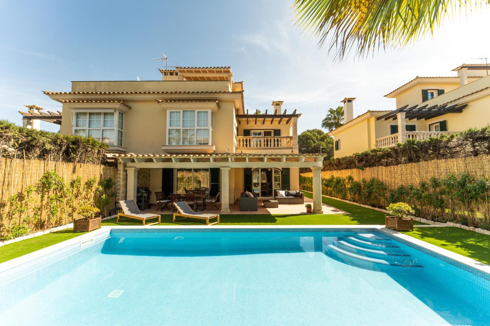 Casa Pinsa - Grosszuegiges Mediterran-Stilvolles Ferienhaus Mit Eigenem Pool In Puig De Ros Llucmajor  Exteriör bild